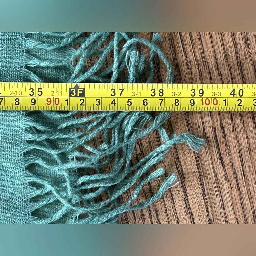 Green‎ Scarf with Black Animal Pattern